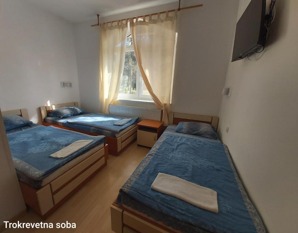 Adica Prenociste Sport Wellness Centar - Bazeni Hostel Ada ภายนอก รูปภาพ