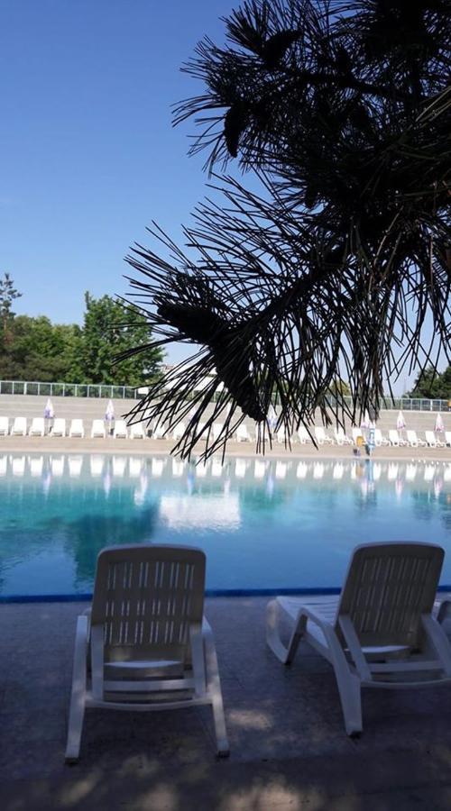 Adica Prenociste Sport Wellness Centar - Bazeni Hostel Ada ภายนอก รูปภาพ