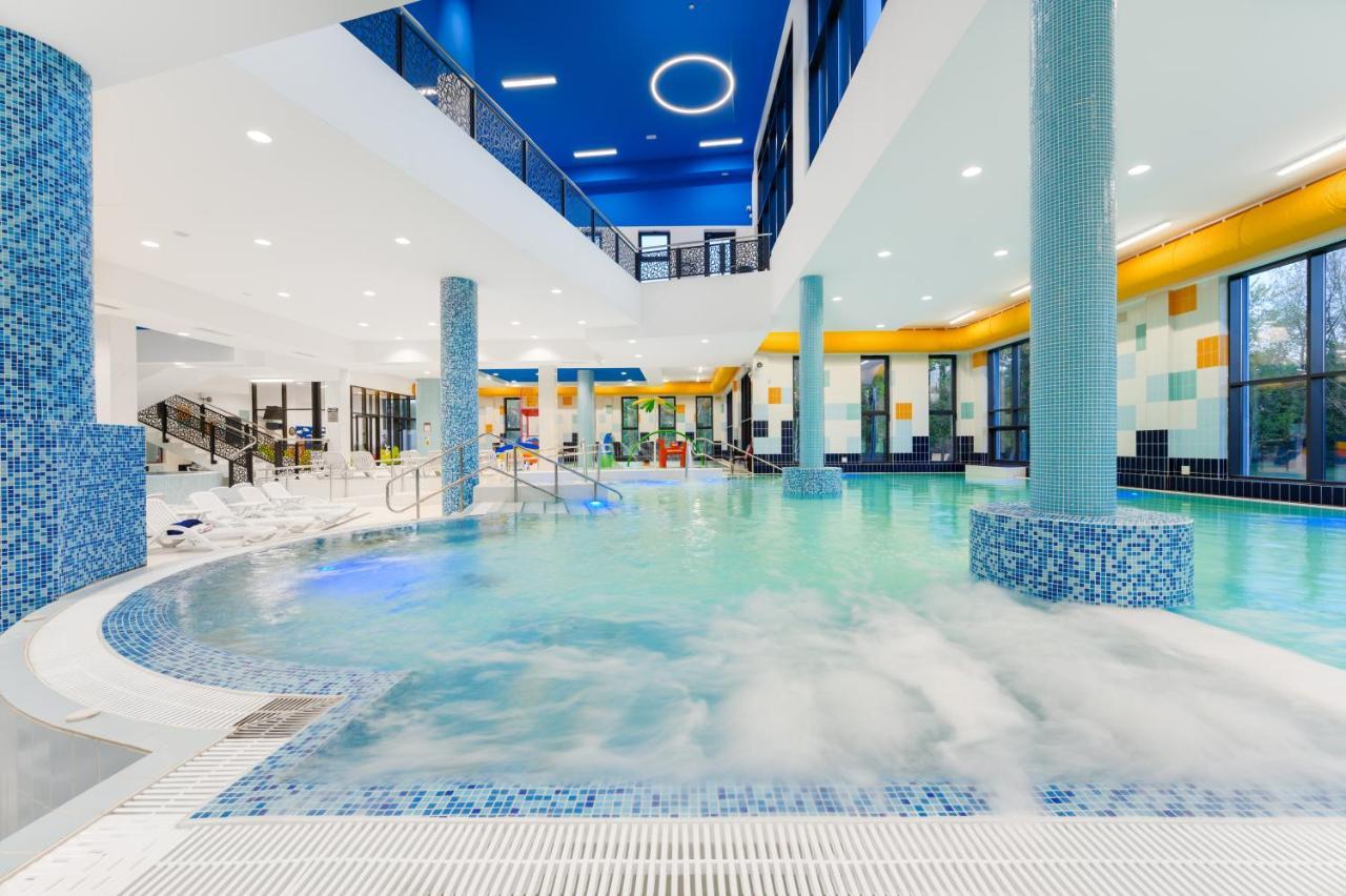 Adica Prenociste Sport Wellness Centar - Bazeni Hostel Ada ภายนอก รูปภาพ